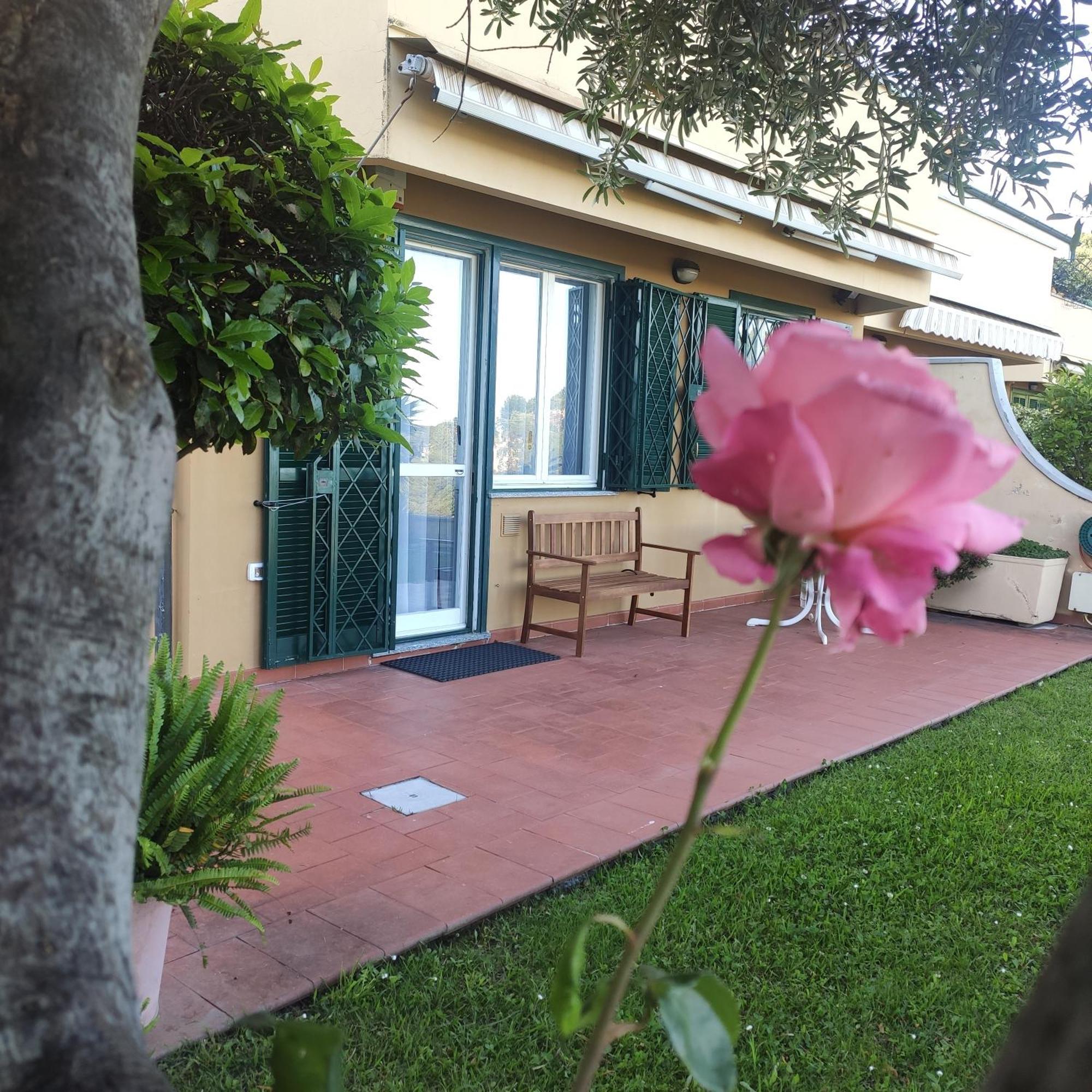 Il Giardino Sull'Isola - Appartamento - Bergeggi Exterior photo